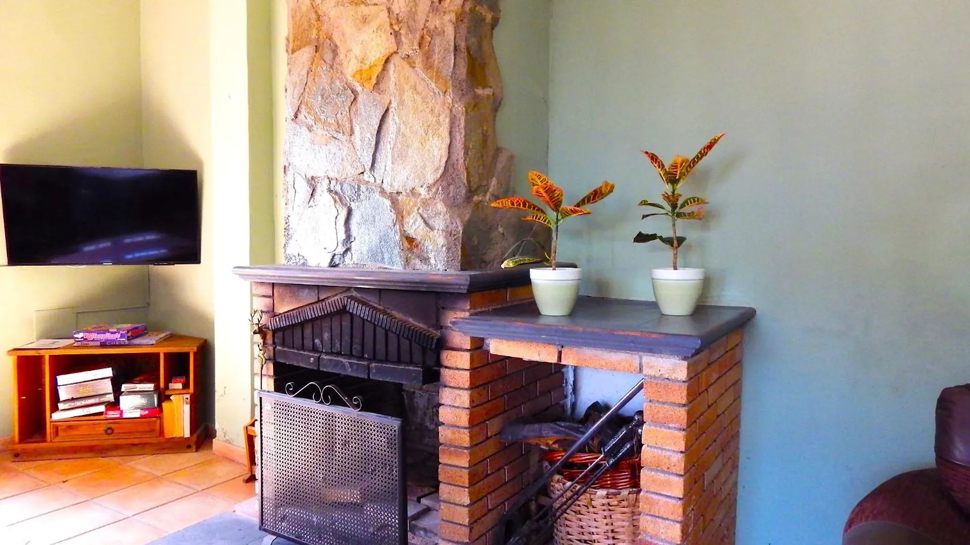 Ziggys Mountain Retreat Bed & Breakfast Vilaflor