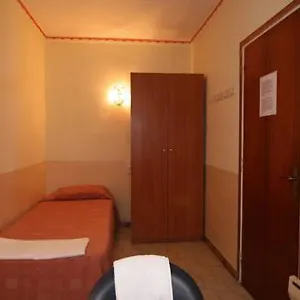 https://hostal-rembrandt.topbarcelonahotels.com